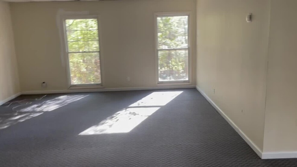 652 Exchange Pl, Lilburn, GA en venta - Vídeo de anuncio comercial - Imagen 2 de 14