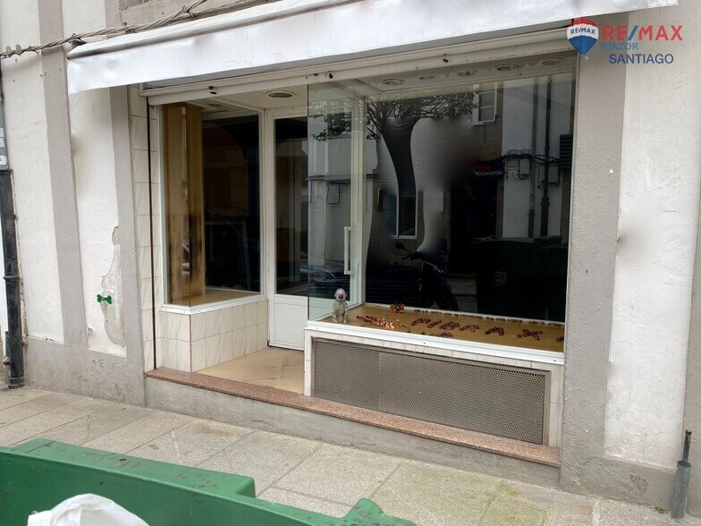 Local en Santiago de Compostela, La Coruna en alquiler - Foto del edificio - Imagen 2 de 6