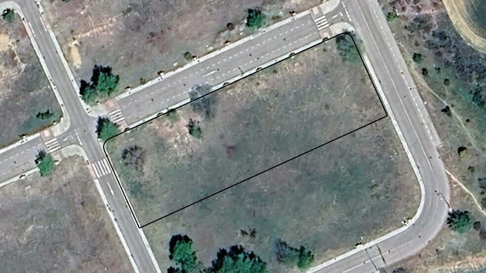 Terreno en Tórtola de Henares, Guadalajara en venta - Vista aérea - Imagen 2 de 2