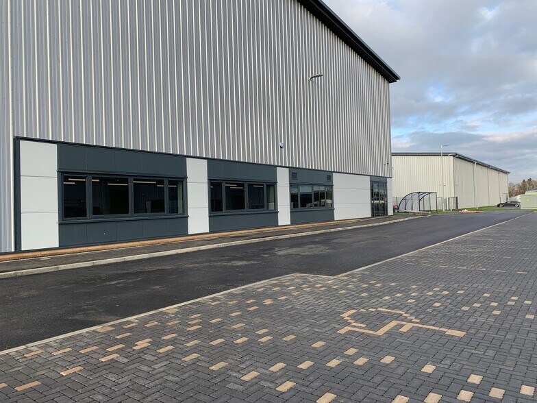 Craig Pl, Bellshill en alquiler - Foto del edificio - Imagen 2 de 17