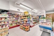 Interior local