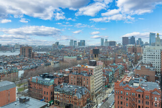 137-141 Newbury St, Boston, MA - vista aérea  vista de mapa