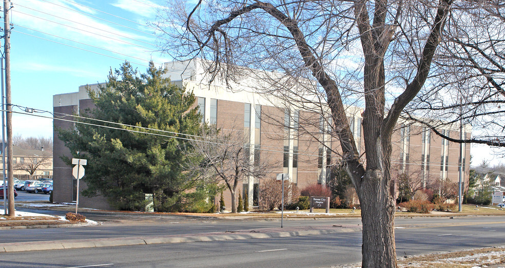 10100 W 87th St, Overland Park, KS en alquiler - Foto del edificio - Imagen 3 de 5