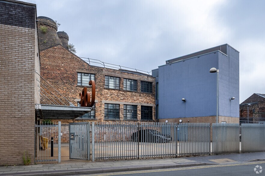 46 Short St, Stoke On Trent en alquiler - Foto del edificio - Imagen 2 de 2