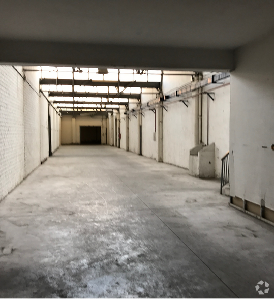 Calle Forja, 35, Torrejón de Ardoz, Madrid en venta - Foto del edificio - Imagen 3 de 5