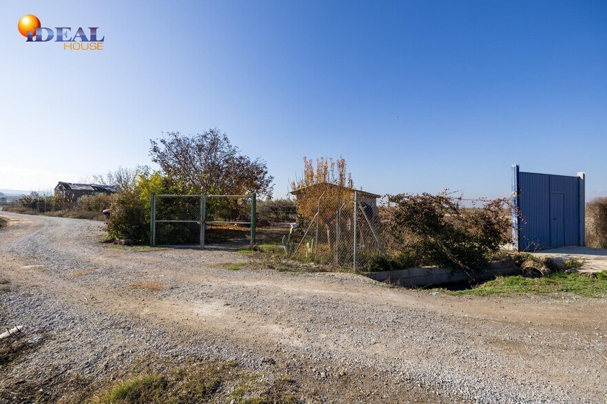 Camino Santa Fe, Vegas del Genil, Granada en venta - Foto del edificio - Imagen 2 de 22