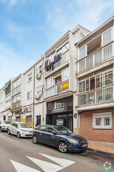 Calle Hospital, 25, Pozuelo De Alarcón, Madrid en venta - Foto del edificio - Imagen 2 de 6