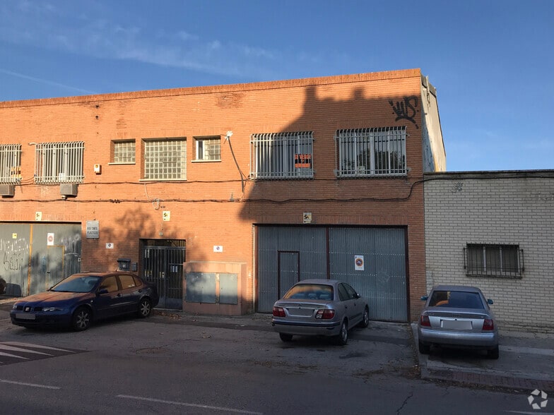 Calle Forja, 35, Torrejón de Ardoz, Madrid en venta - Foto del edificio - Imagen 2 de 5