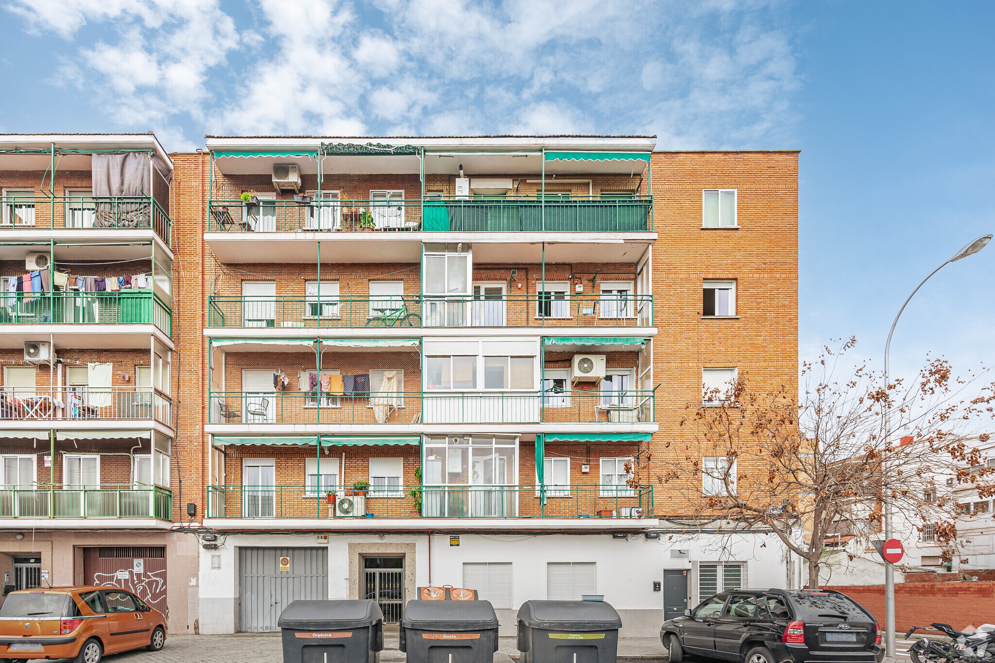 Calle Piqueñas, 18, Madrid, Madrid en venta Foto principal- Imagen 1 de 1