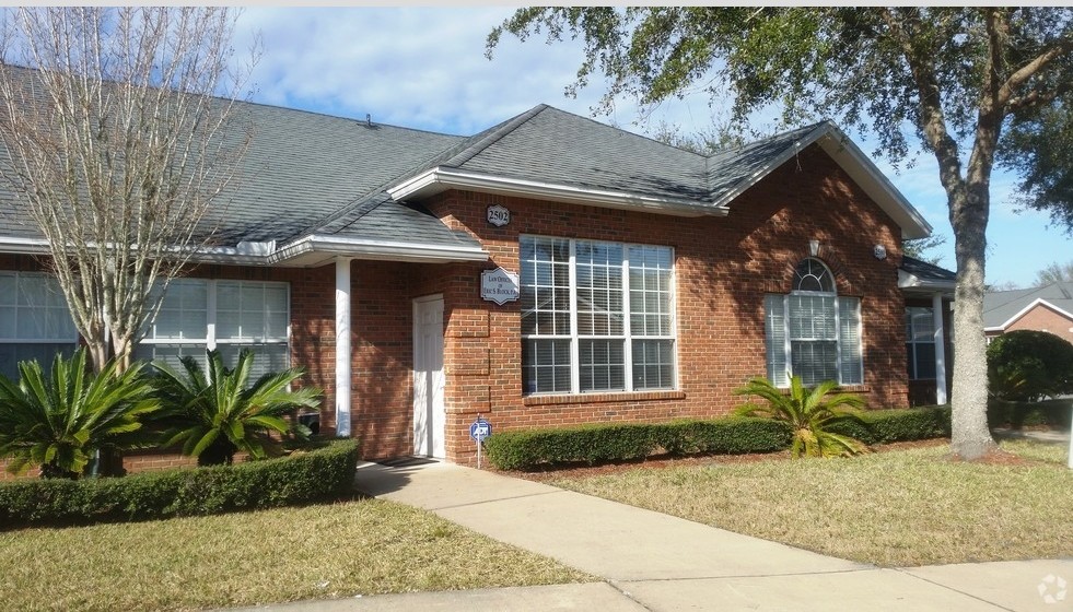 6817 Southpoint Pky, Jacksonville, FL en alquiler - Foto principal - Imagen 1 de 21