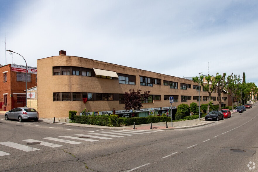 Local en San Sebastián de los Reyes, Madrid en alquiler - Foto principal - Imagen 1 de 2