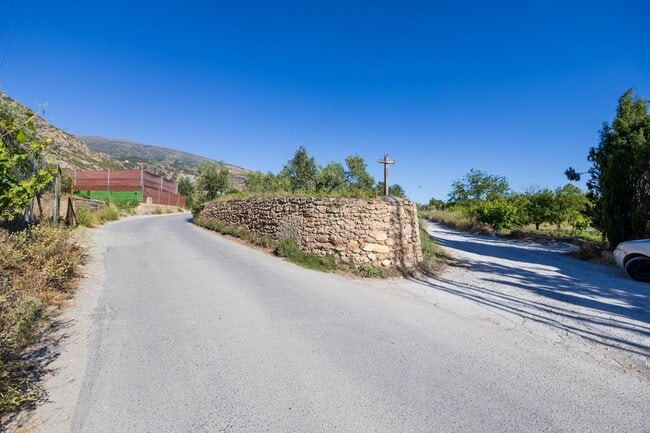 Más detalles de Polígono San Blas, 7, Dúrcal - Terreno en venta