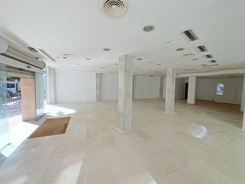 Local en Alzira, Valencia en alquiler - Foto del edificio - Imagen 2 de 6