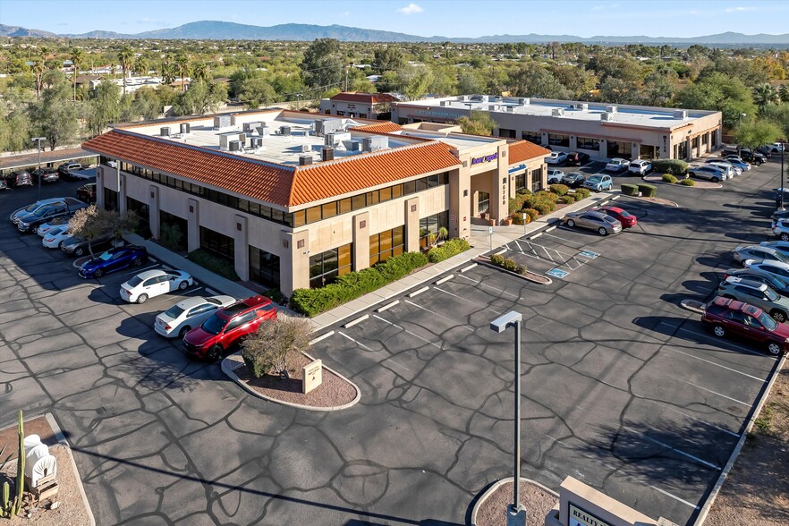 6760 N Oracle Rd, Tucson, AZ en alquiler - Foto del edificio - Imagen 2 de 10