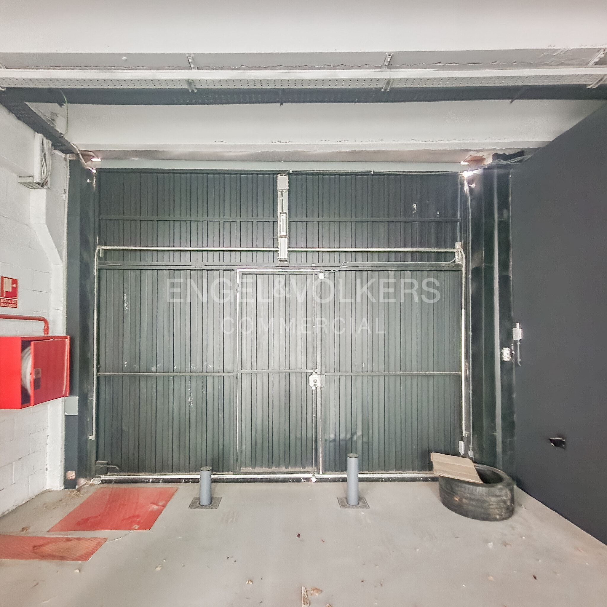 Nave en Sant Boi de Llobregat, Barcelona en alquiler Foto del interior- Imagen 1 de 37