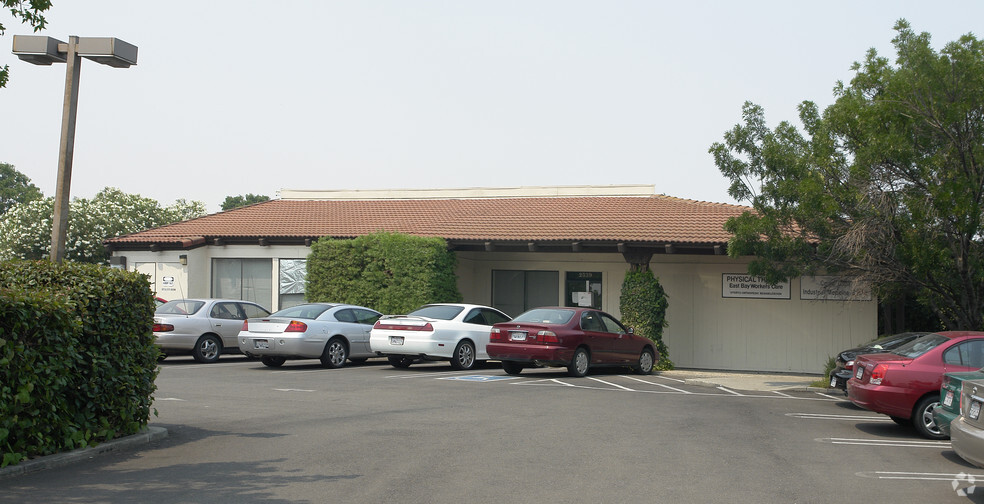 2339 Buchanan Rd, Antioch, CA en alquiler - Foto del edificio - Imagen 1 de 2