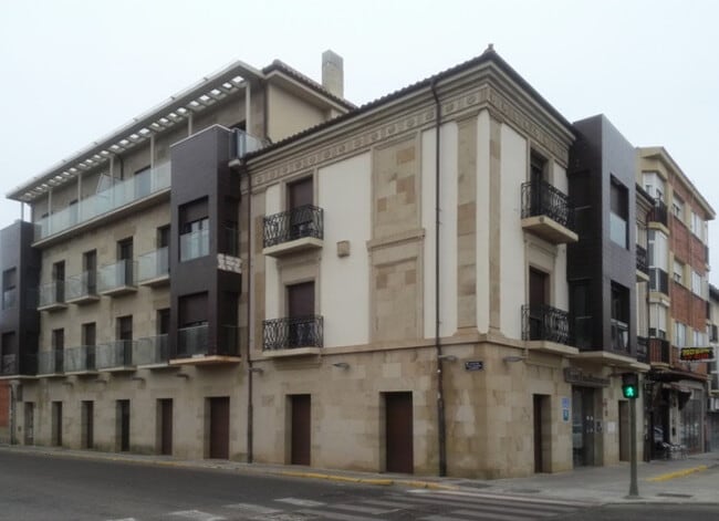 Más detalles de Calle San Juan, 36, Medina de Rioseco - Hoteles y hospedaje en venta