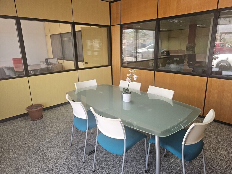 Calle Secundino Delgado, 5, San Bartolomé de Tirajana, Las Palmas en venta - Foto del edificio - Imagen 3 de 55