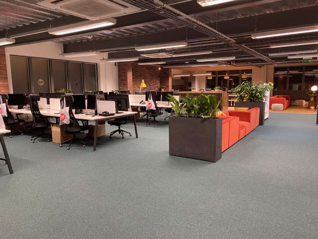 Thomas Ln, Bristol, BST BS1 6JG - Unidad Whole 2nd -  - Foto del interior - Image 2 of 3