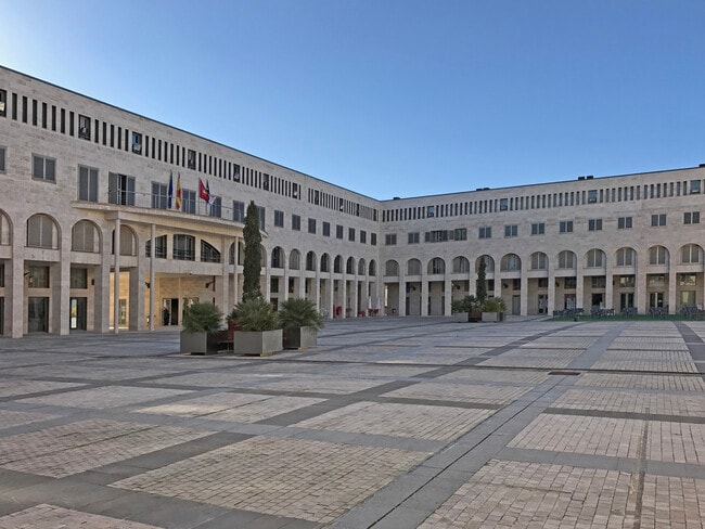 Más detalles de Plaza Nueva de Noblejas, Noblejas - Local en alquiler