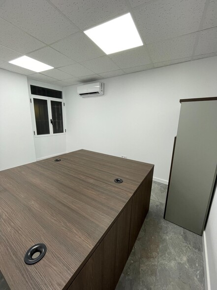 Oficina en València en alquiler - Foto del interior - Imagen 2 de 13
