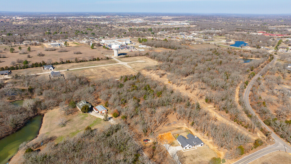 Arlington St, Ada, OK en venta - Foto del edificio - Imagen 3 de 20