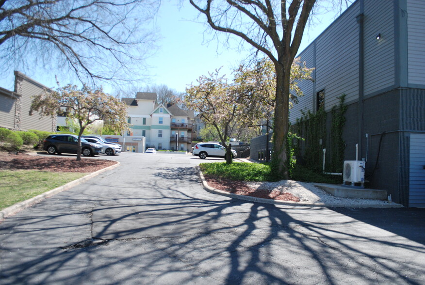 2711 Grand Ave, Des Moines, IA en alquiler - Foto del edificio - Imagen 3 de 19