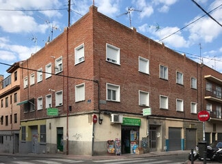 Más detalles de Calle San Leopoldo, 25, Madrid - Edificio residencial​ en venta