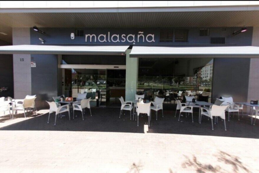 Local en Almería, Almería en alquiler - Foto del edificio - Imagen 2 de 3