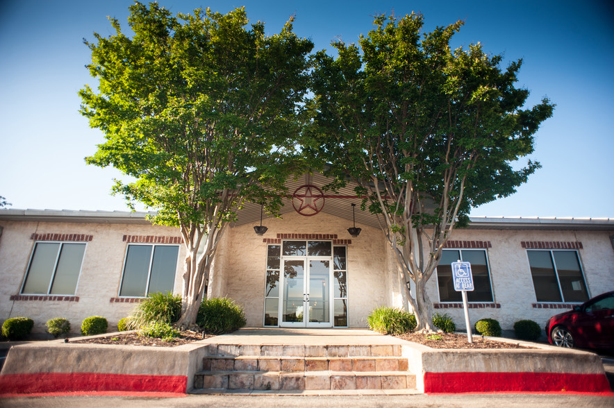 1000 Heritage Center Cir, Round Rock, TX en alquiler - Foto del edificio - Imagen 1 de 15