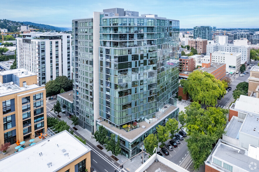 1221 SW 10th Ave, Portland, OR en venta - Foto del edificio - Imagen 1 de 5