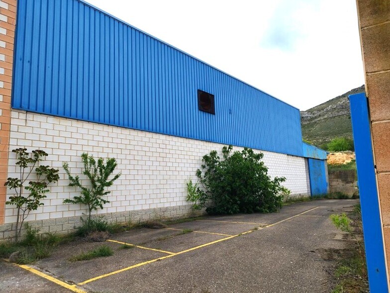 Nave en Alhama de Aragón, Zaragoza en venta - Foto de la construcción - Imagen 2 de 11