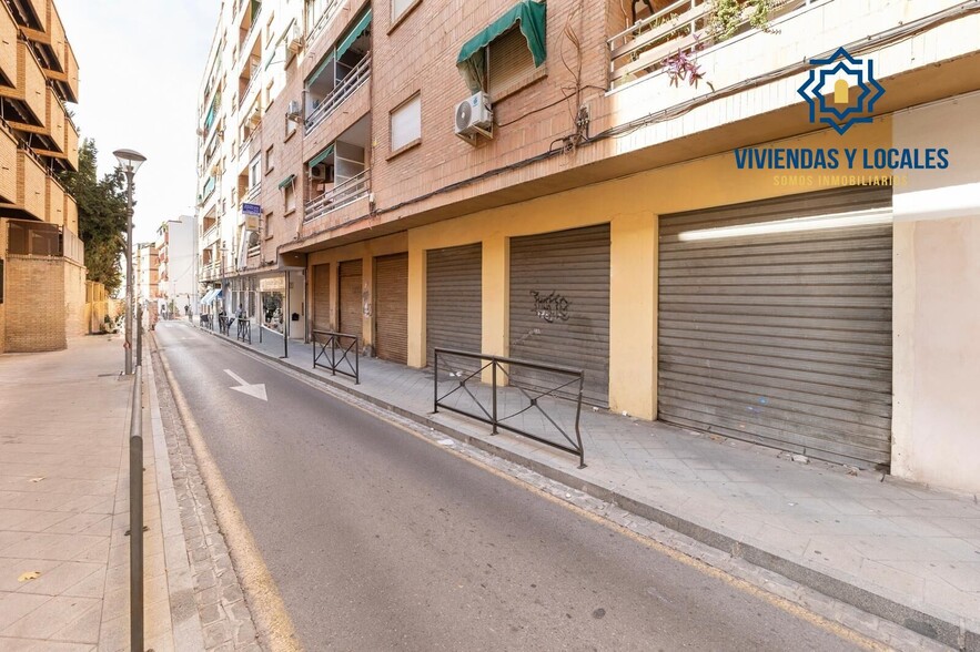 Calle Polo y Caña, 13, Granada, Granada en venta - Foto del edificio - Imagen 2 de 16