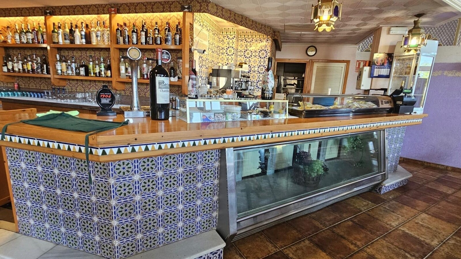 Pineda de Mar, BAR 08397 - Unidad 1 - - Foto del interior - Image 1 of 18