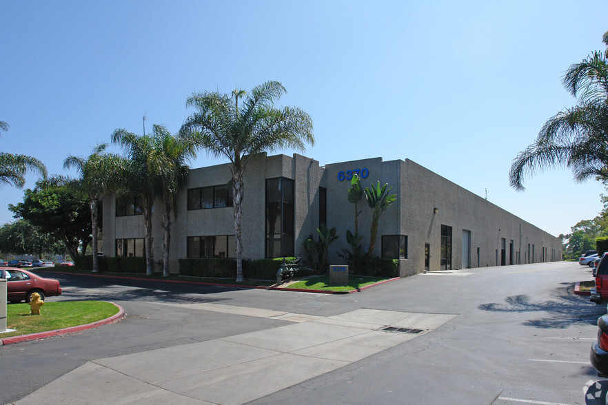 6310 Nancy Ridge Dr, San Diego, CA en alquiler - Foto del edificio - Imagen 3 de 5