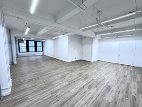 325 W 38th St, New York, NY en alquiler Foto del interior- Imagen 2 de 4