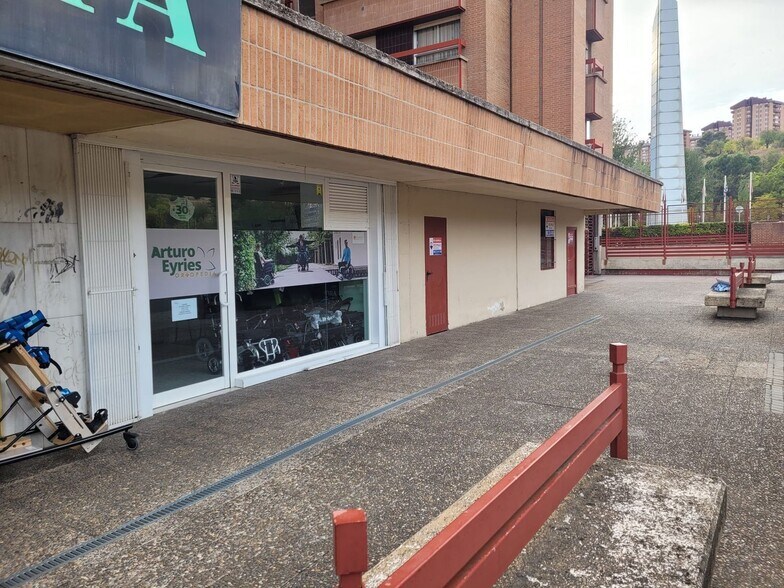 Local en Valladolid en alquiler - Foto del edificio - Imagen 3 de 16