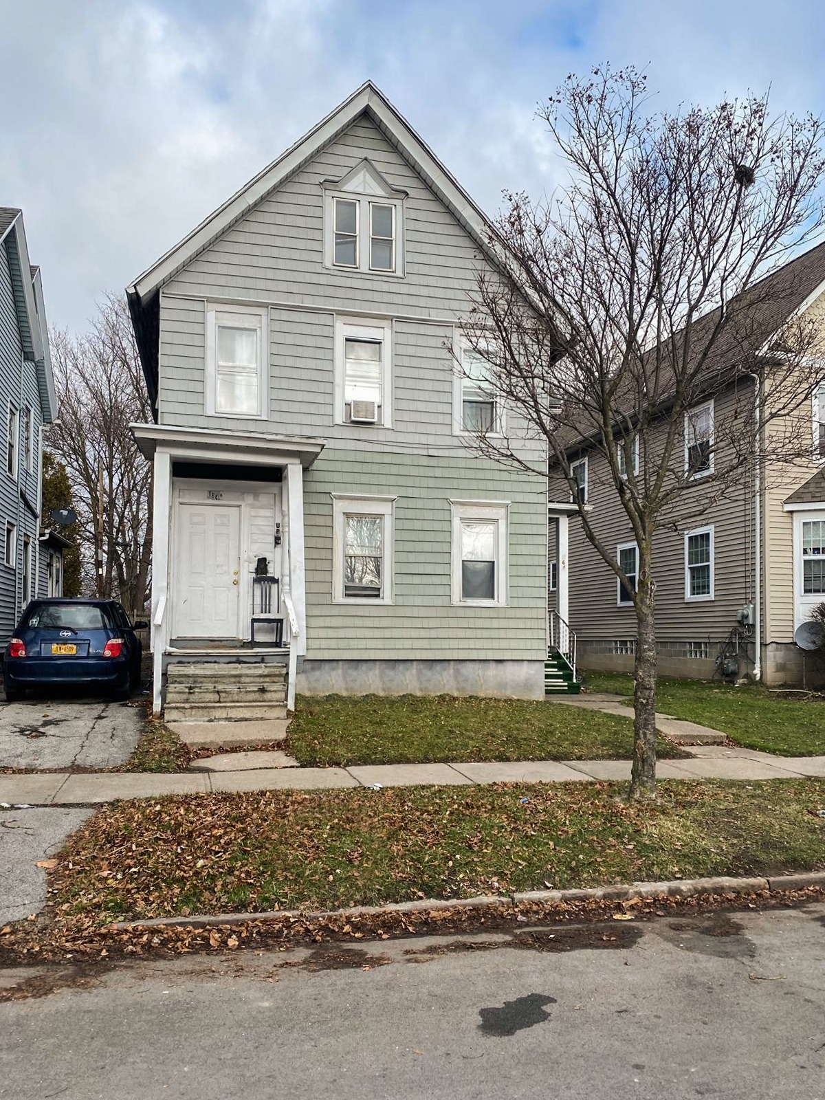 164-164 1/2 Cady St, Rochester, NY en venta Foto principal- Imagen 1 de 3