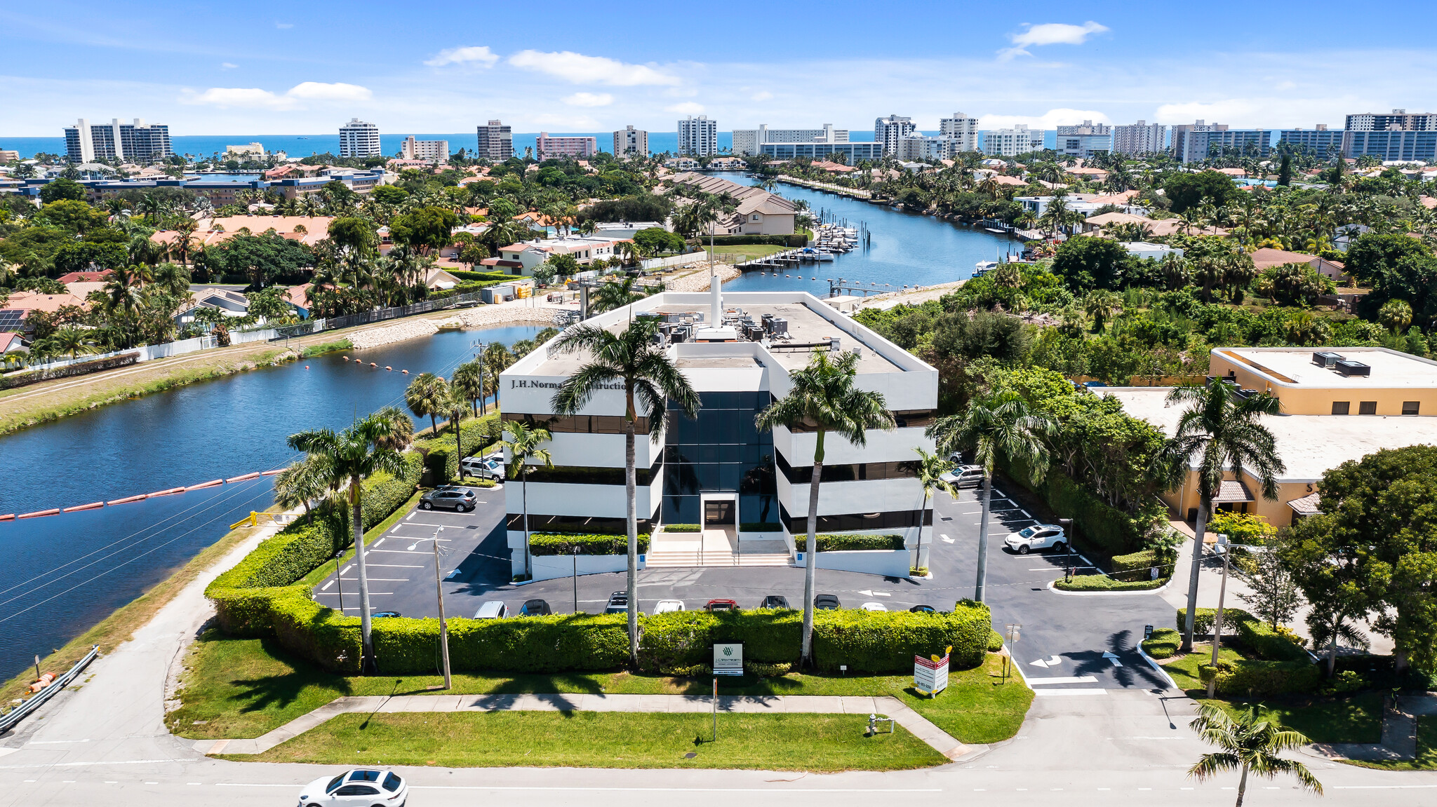 8000 N Federal Hwy, Boca Raton, FL en venta Foto principal- Imagen 1 de 34