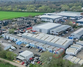 Eversley Way, Egham en alquiler Foto del edificio- Imagen 2 de 3