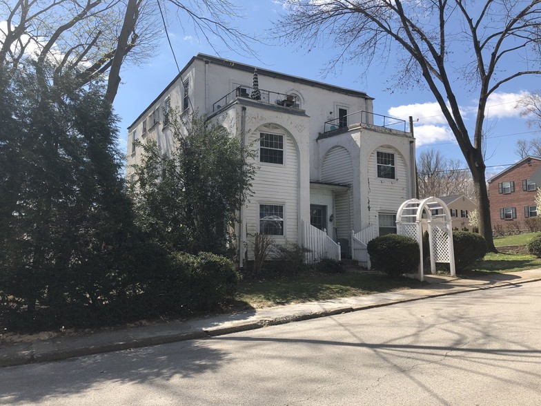 100 Sabine Ave, Narberth, PA en venta - Foto del edificio - Imagen 3 de 11