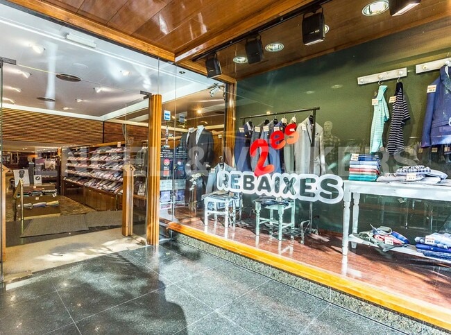 Más detalles de Edificio residencial​ en venta