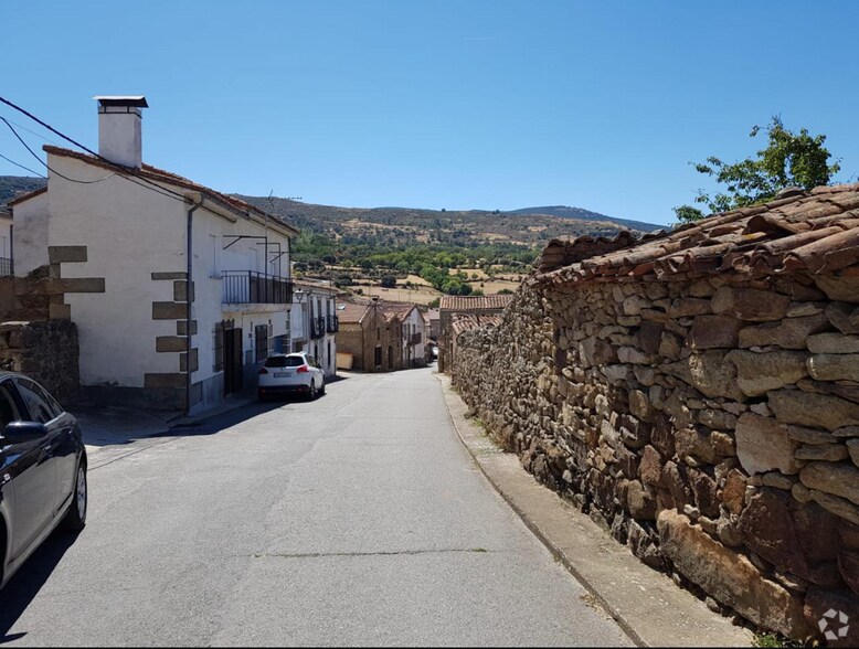 Nave en La Aldehuela, Ávila en venta - Foto del edificio - Imagen 2 de 2