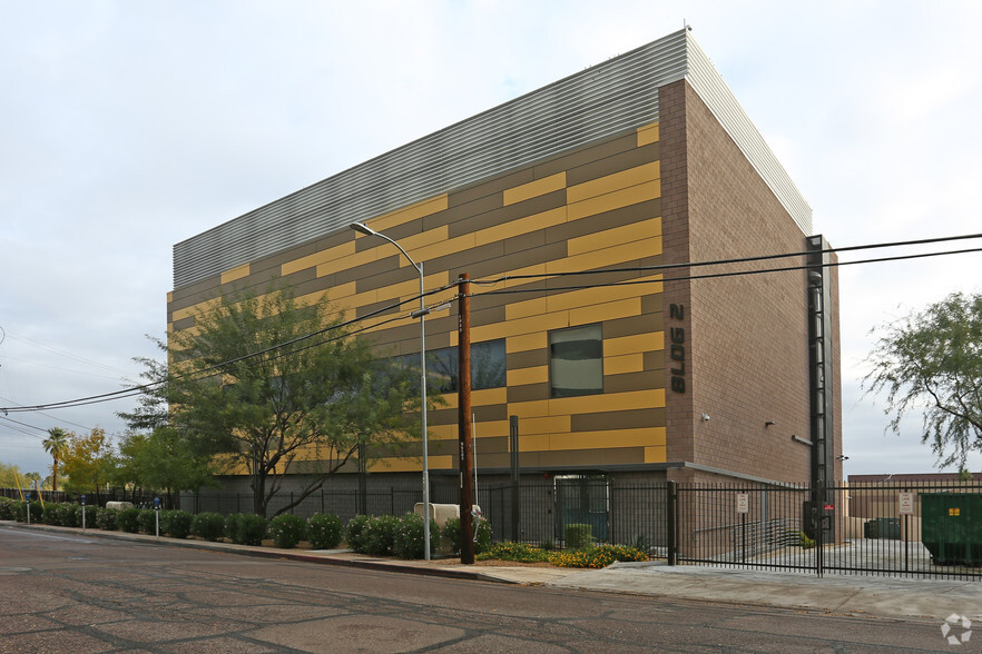 4010 N 3rd St, Phoenix, AZ en alquiler - Foto del edificio - Imagen 2 de 4