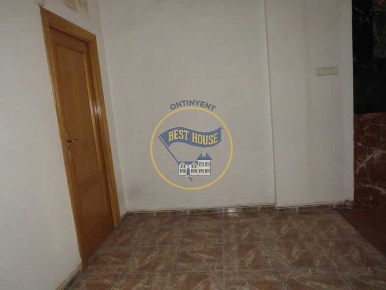Local en Ontinyent en alquiler - Foto del edificio - Imagen 3 de 6