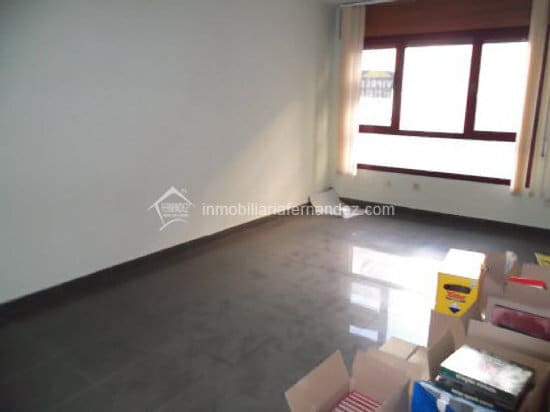 Oficina en Cáceres en venta - Foto del edificio - Imagen 3 de 9
