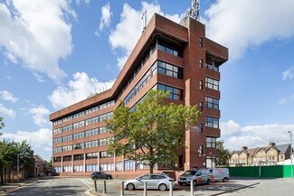 Más detalles de 69 Tweedy Rd, Bromley - Oficina en venta