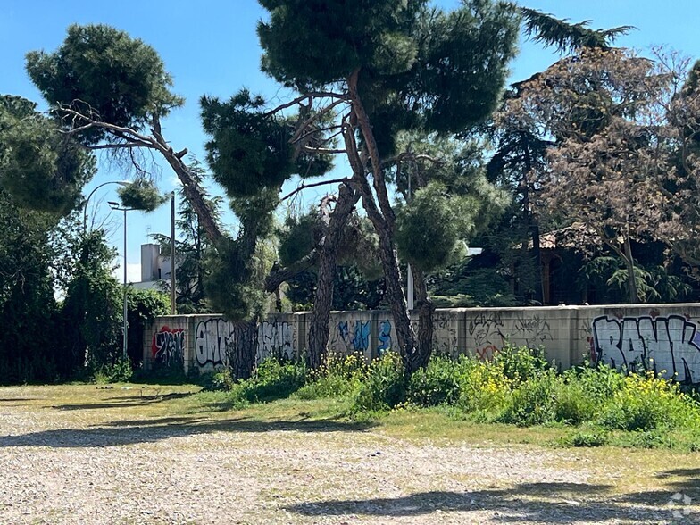 Terrenos en Madrid, MAD en venta - Foto del edificio - Imagen 1 de 10