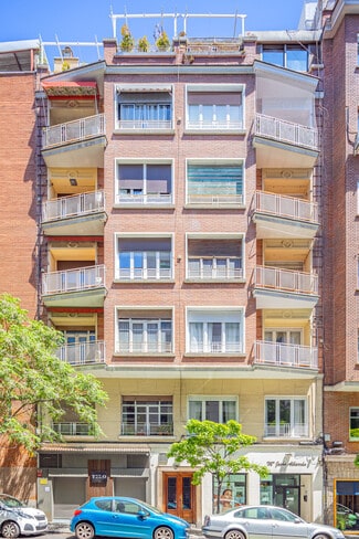 Más detalles de Calle Ponzano, 64, Madrid - Edificio residencial​ en venta