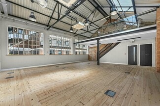 Más detalles de 22-23 Brownlow Mews, London - Oficina en alquiler